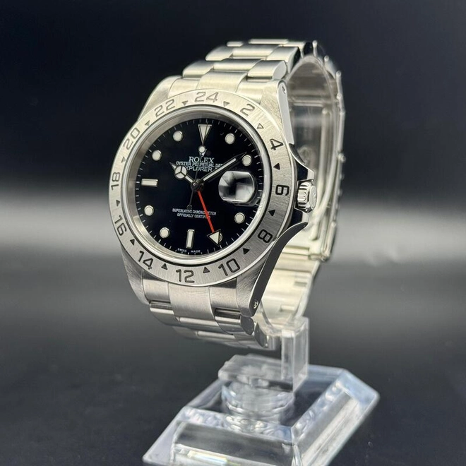 Explorer II -0474 Explorer II -0474