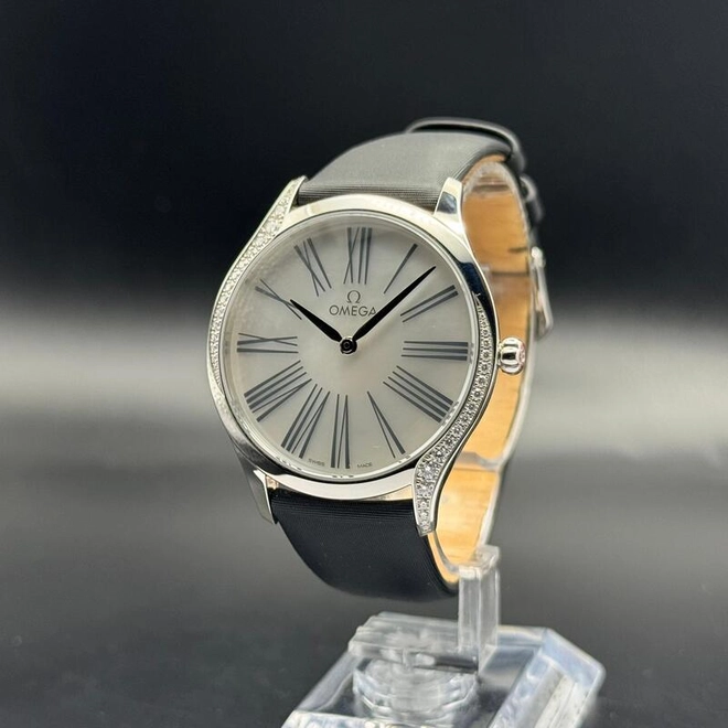 De Ville Tresor -0561 De Ville Tresor -0561