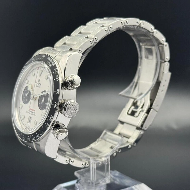 Black Bay Chrono -0611 Black Bay Chrono -0611