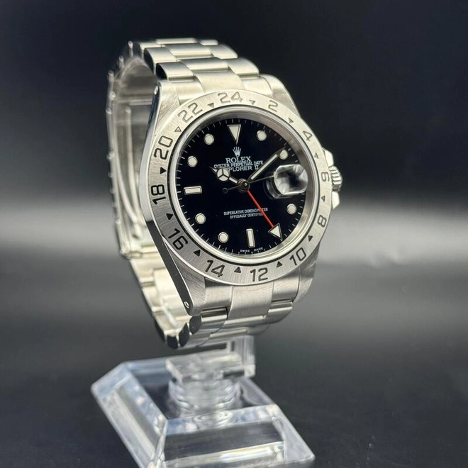 Explorer II -0474 Explorer II -0474