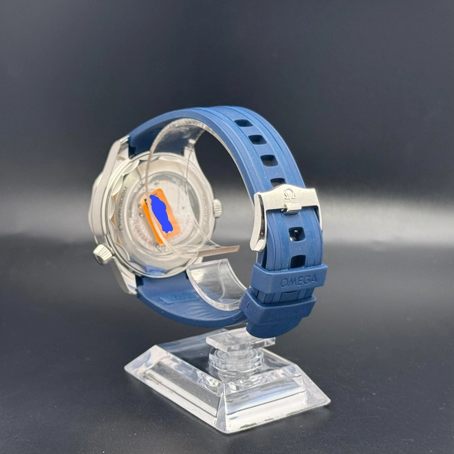 Seamaster Diver 300M - 105 Seamaster Diver 300M - 105