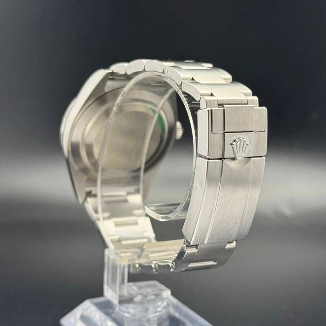 Explorer I -0650 Explorer I -0650