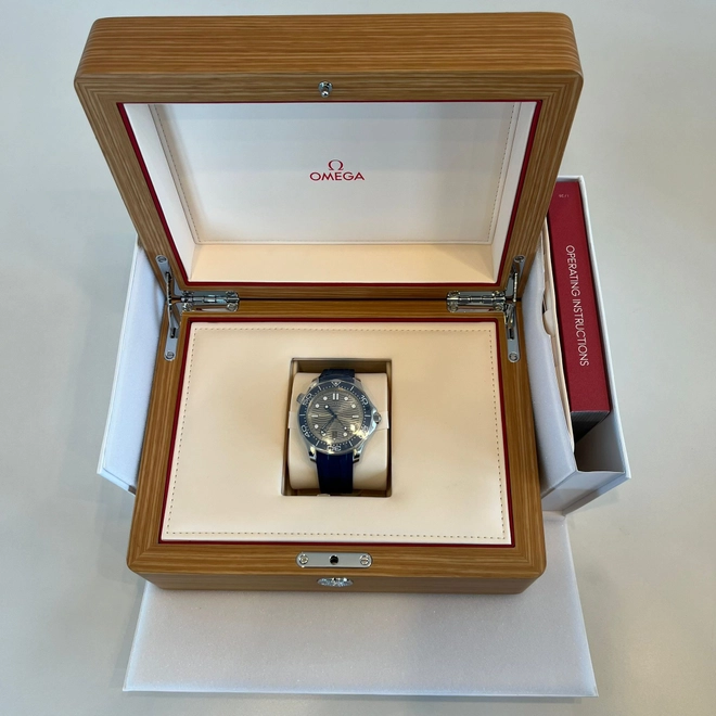 Seamaster Diver 300M - 84 Seamaster Diver 300M - 84