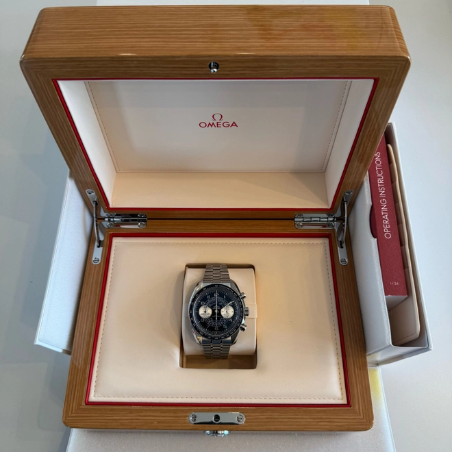 Speedmaster Chronoscope - 215 Speedmaster Chronoscope - 215