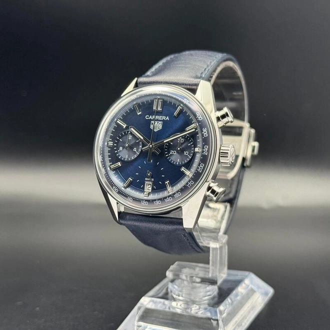 TAG Heuer Carrera Chronograph -0451 TAG Heuer Carrera Chronograph -0451