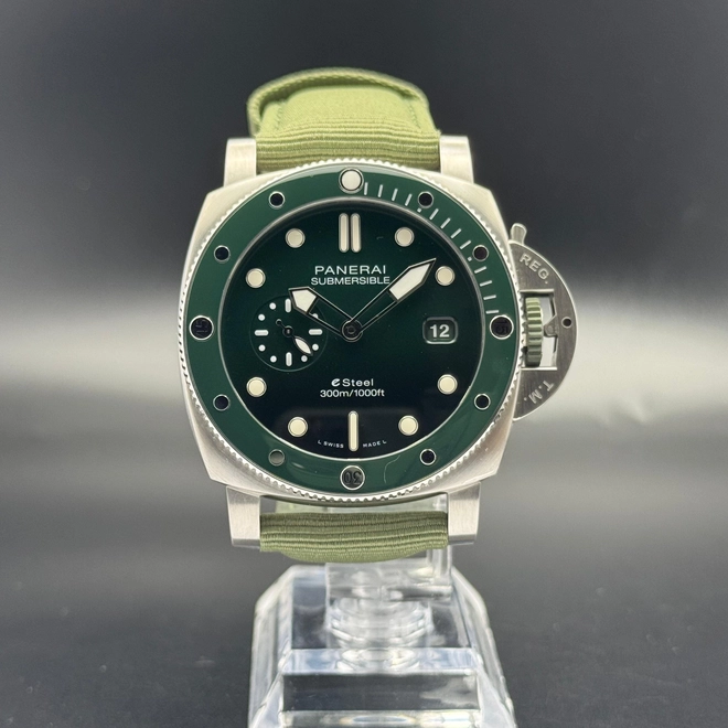 Submersible Quarantaquattro Verde -0507 Submersible Quarantaquattro Verde -0507