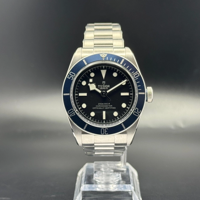 Black Bay -0566 Black Bay -0566