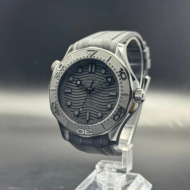 Seamaster Diver 300M -0600 Seamaster Diver 300M -0600