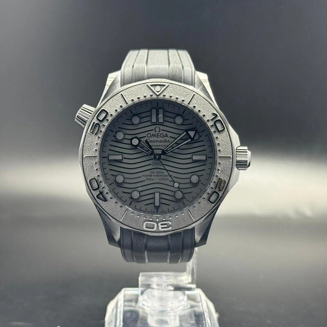 Seamaster Diver 300M -0600 Seamaster Diver 300M -0600