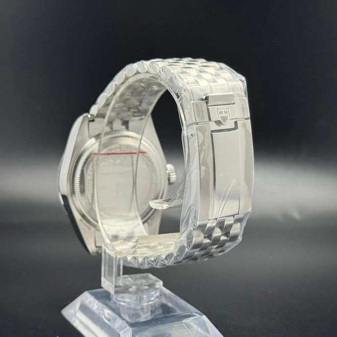 Black Bay 41 -0633 Black Bay 41 -0633