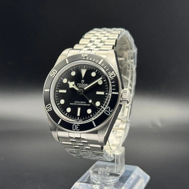 Black Bay 41 -0633 Black Bay 41 -0633